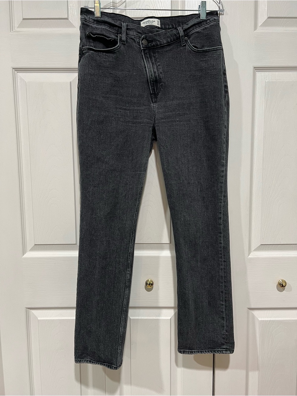 💙 Abercrombie The 90’s Slim Straight Ultra High Rise Black Jeans 14/32 (01364)